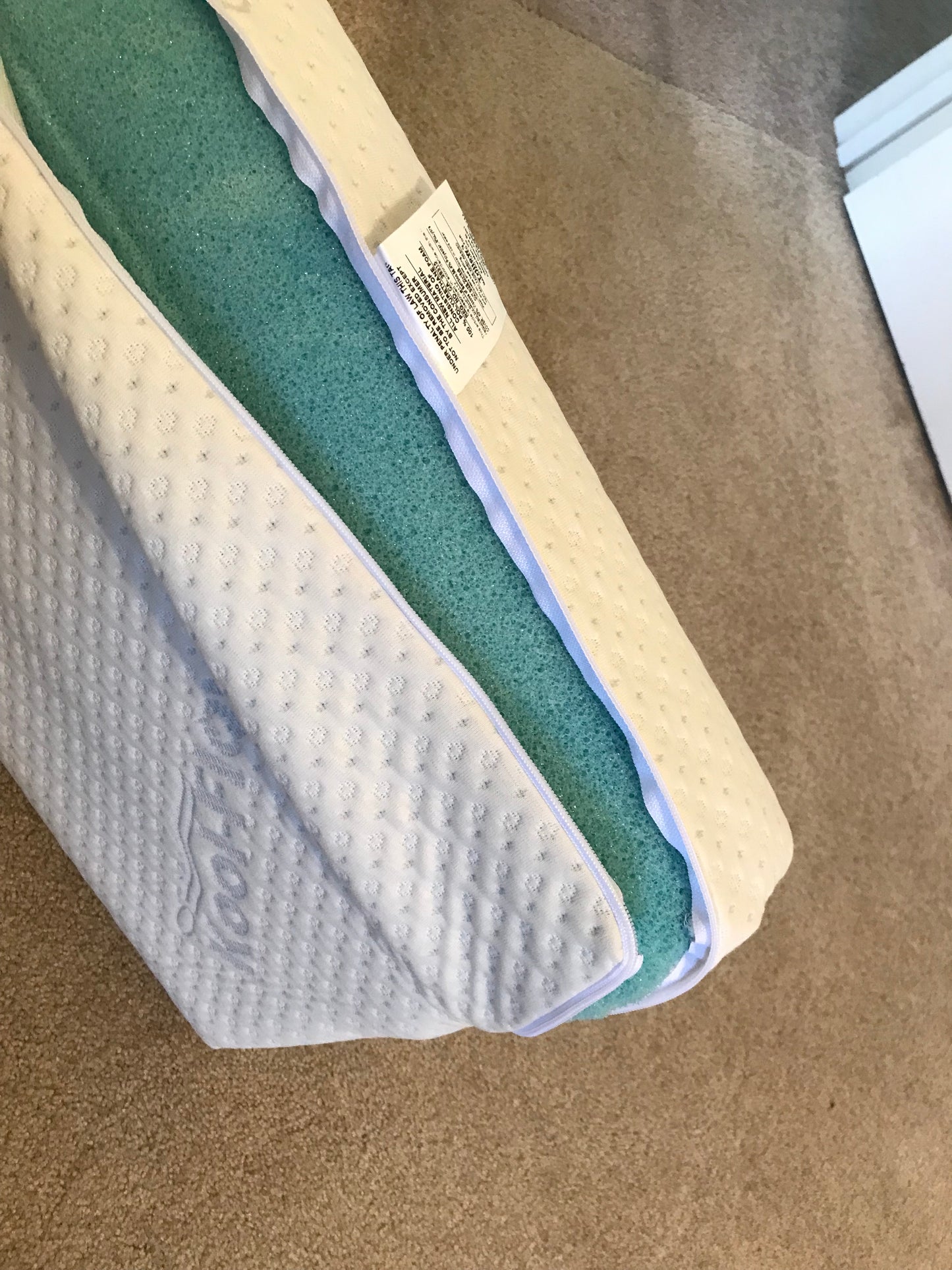 Arc4life Adjustable Memory Foam Contour Neck Pillow